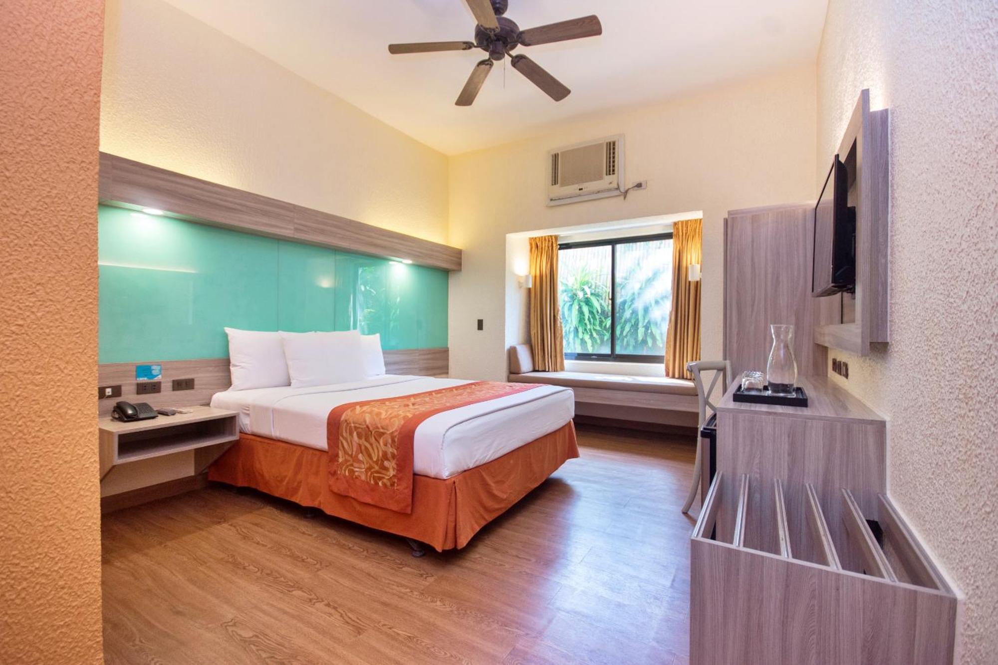 Microtel By Wyndham Boracay Balabag  Εξωτερικό φωτογραφία
