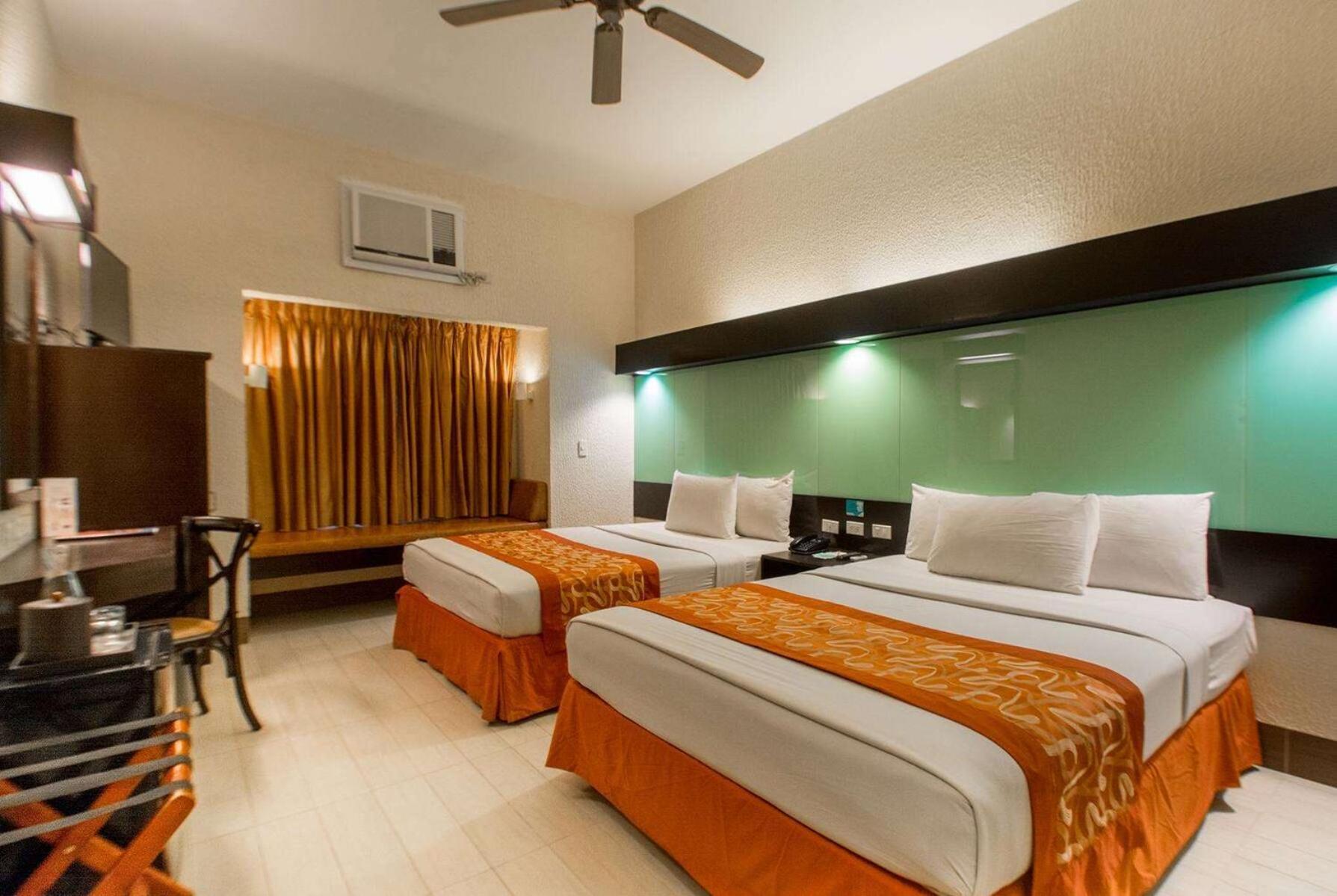 Microtel By Wyndham Boracay Balabag  Εξωτερικό φωτογραφία