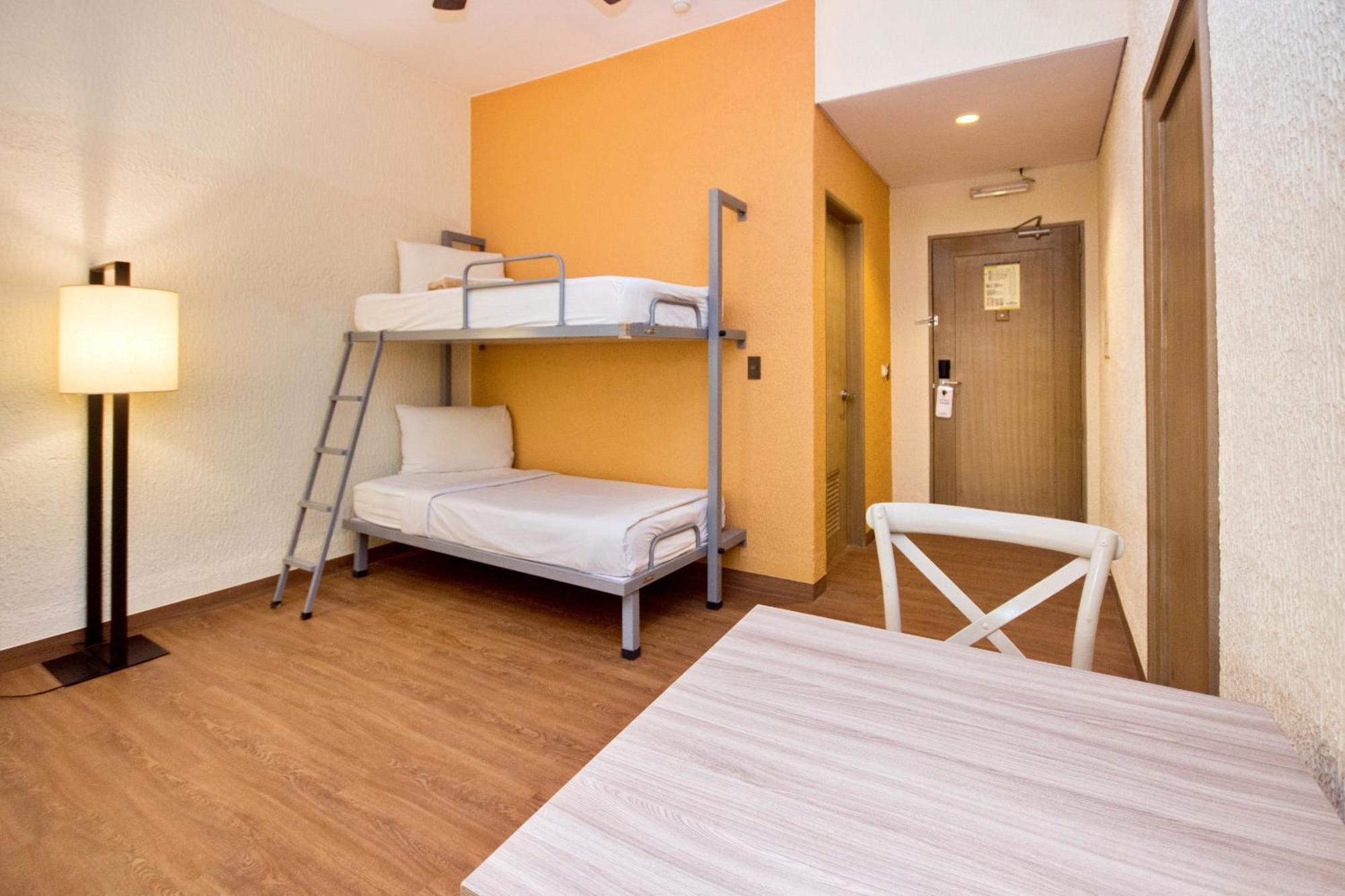 Microtel By Wyndham Boracay Balabag  Εξωτερικό φωτογραφία